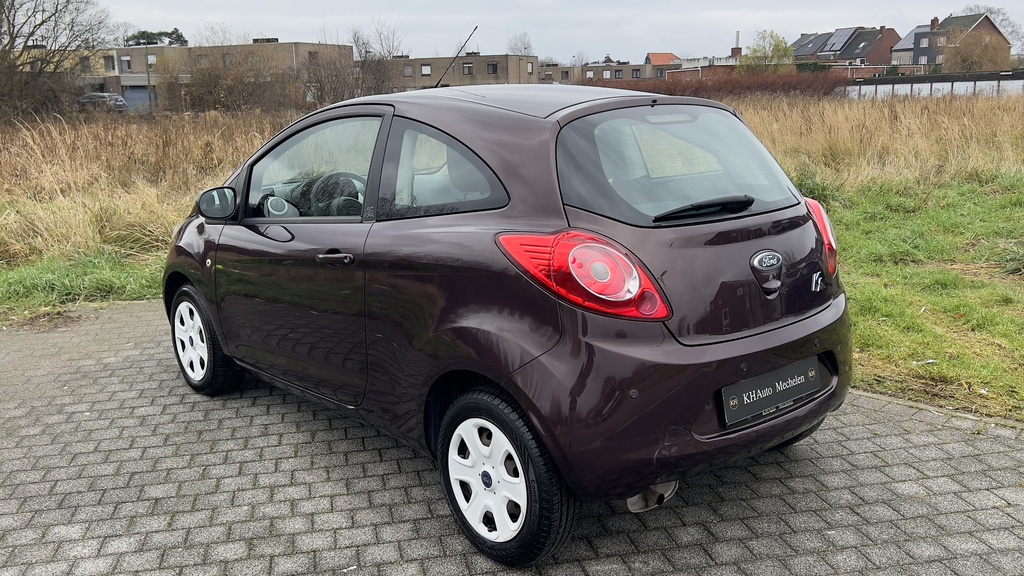 Ford Ka 1.2i Trend Airco/Parkeersensoren V+A / Euro 6b /Garantie