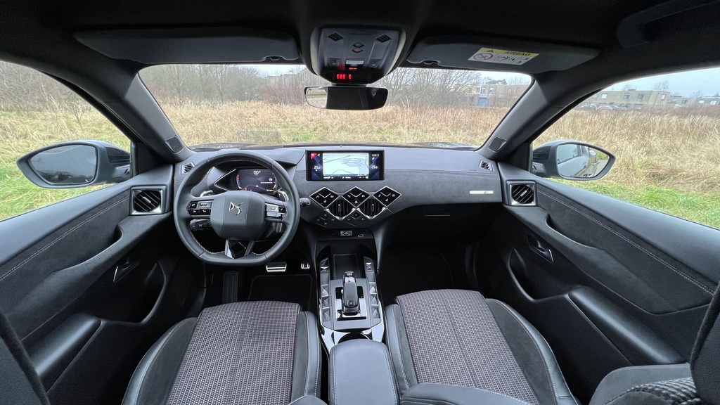 DS3 CROSSBACK Performance Line Plus 1.2i 155pk 202 Camera GPS Garantie