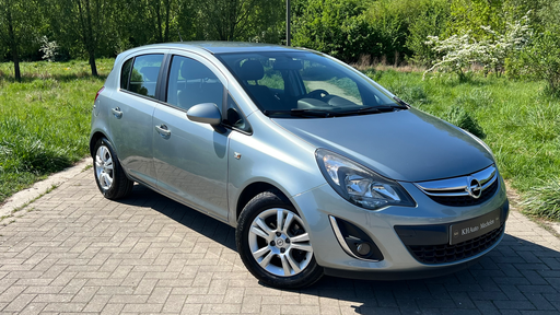 Opel Corsa Cosmo 1.2i Automaat Airco CarPlay GPS Garantie